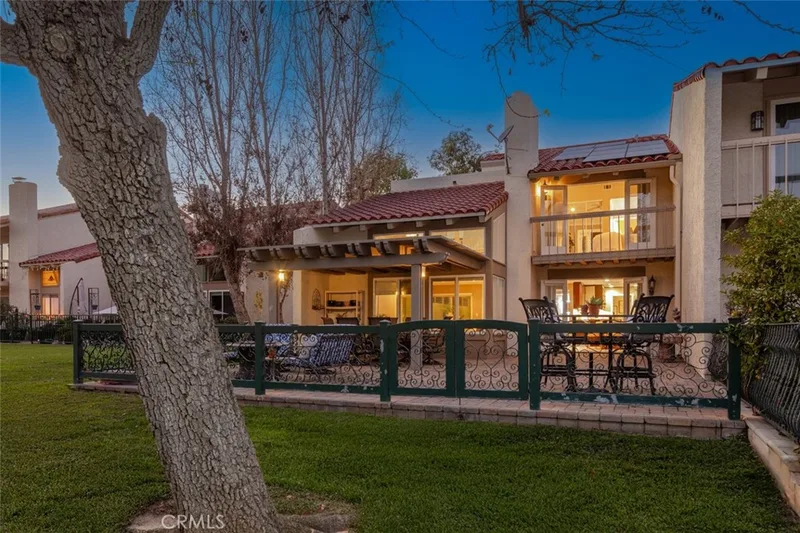 21992 Cayuga Lane, Lake Forest, CA 92630