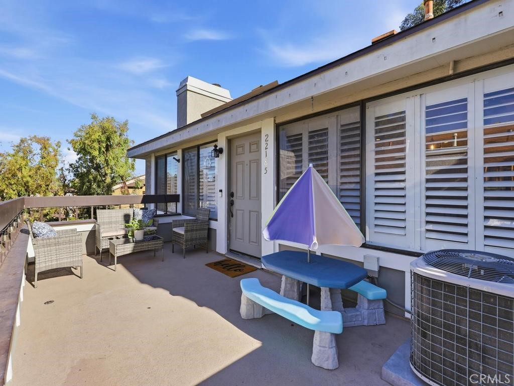 Large Patio for Entertaining or BBQ - 22185 Cedar Pointe, Lake Forest CA 92630 - photo 3
