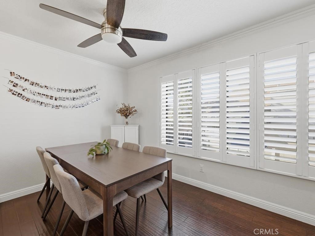 Dinning open to the kitchen and living room - 22185 Cedar Pointe, Lake Forest CA 92630 - photo 7