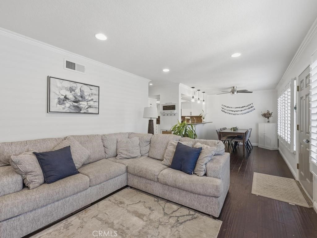 22185 Cedar Pointe, Lake Forest CA 92630 - photo 11