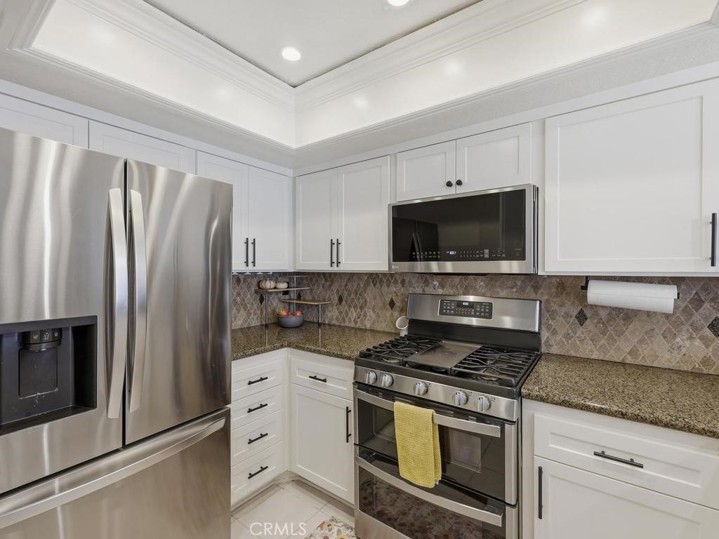 22185 Cedar Pointe, Lake Forest CA 92630 - photo 18