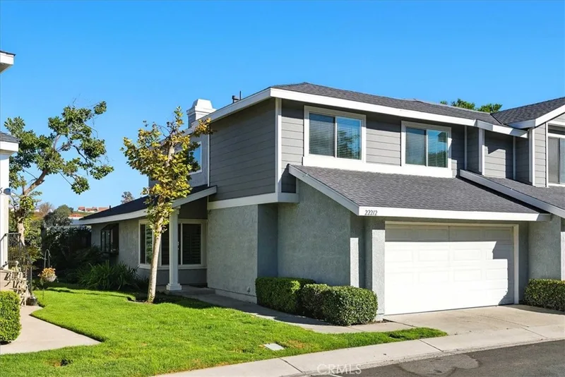 22212 Summit Hill Drive 18, Lake Forest, CA 92630