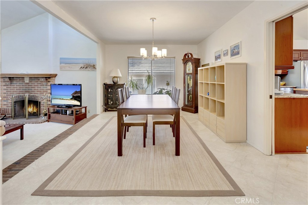 22332 Fallen Leaf, Lake Forest CA 92630 - photo 2