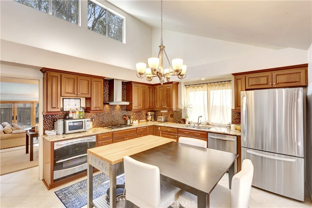 22332 Fallen Leaf, Lake Forest CA 92630 - photo 7