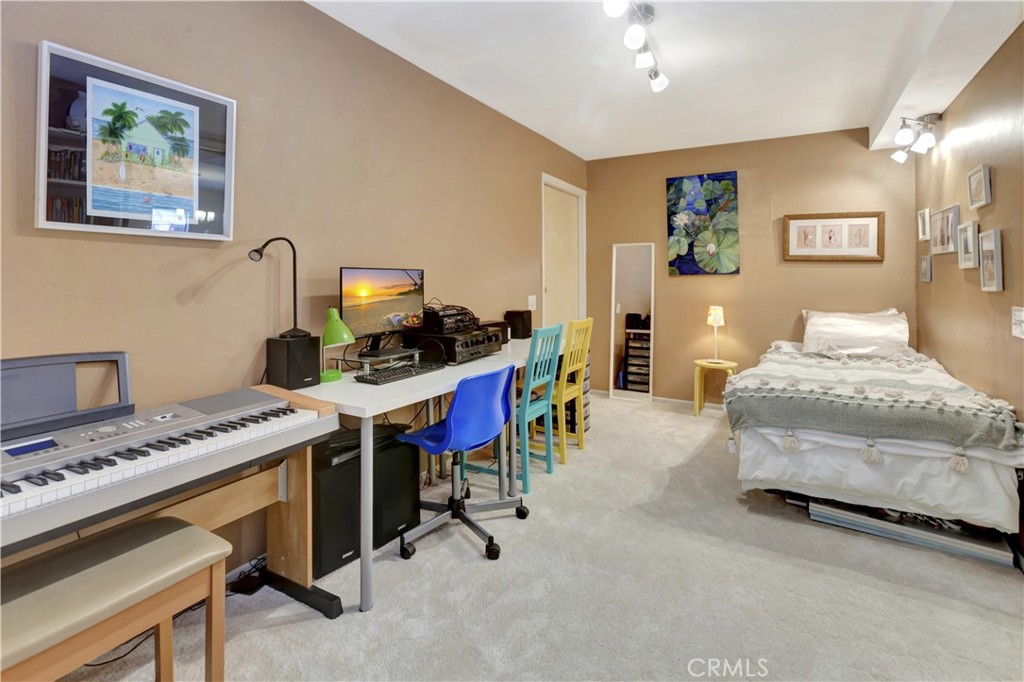 22332 Fallen Leaf, Lake Forest CA 92630 - photo 18