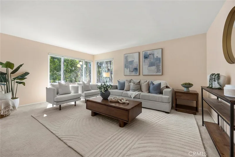 22392 Woodgrove, Lake Forest