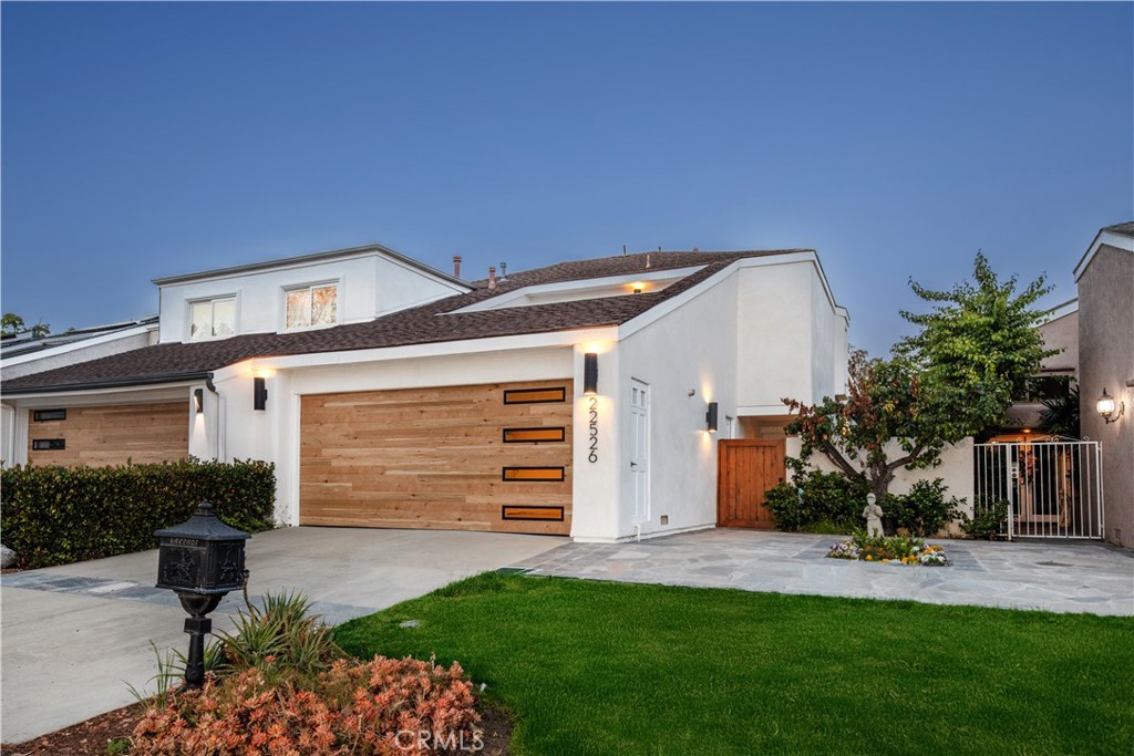 22526 Lake Forest Lane, Lake Forest CA 92630 - photo 3