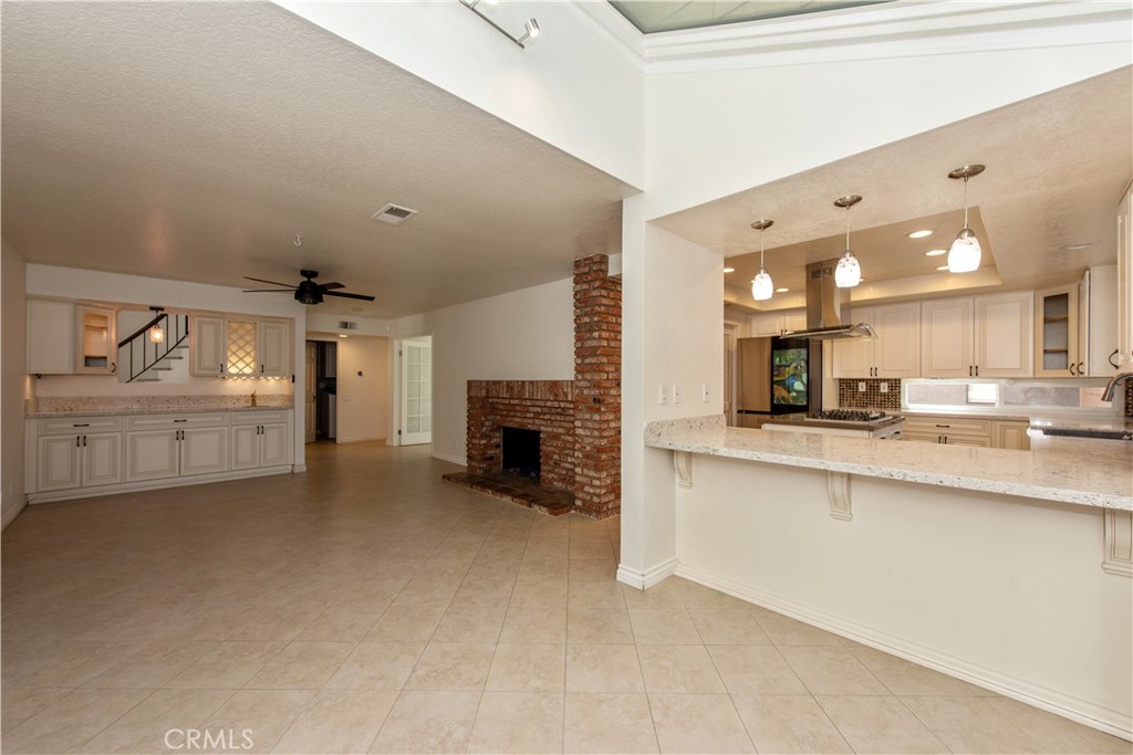 22625 Wood Shadow, Lake Forest CA 92630 - photo 6