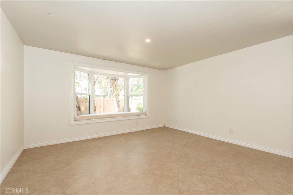22625 Wood Shadow, Lake Forest CA 92630 - photo 11