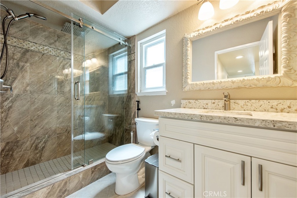 22625 Wood Shadow, Lake Forest CA 92630 - photo 30