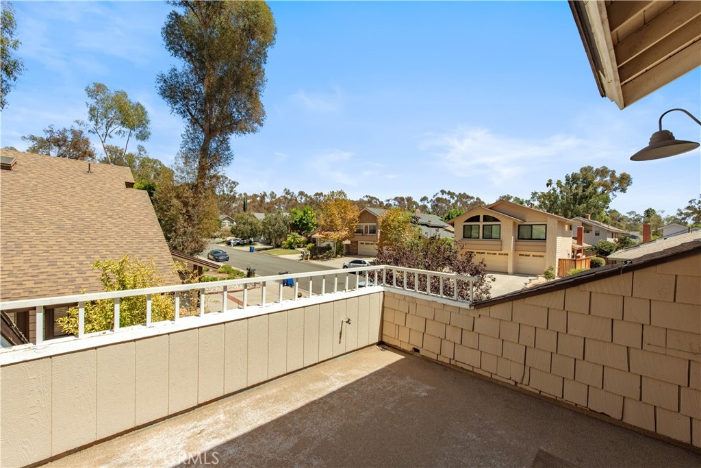 22625 Wood Shadow, Lake Forest CA 92630 - photo 43