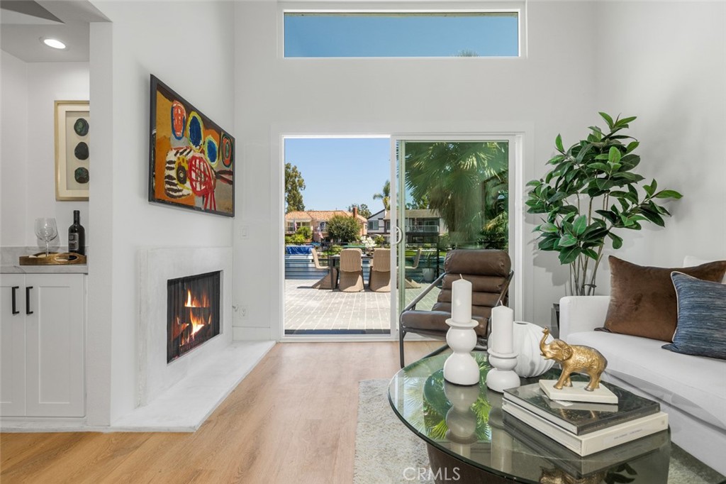 22627 Lakeside Lane, Lake Forest CA 92630 - photo 4
