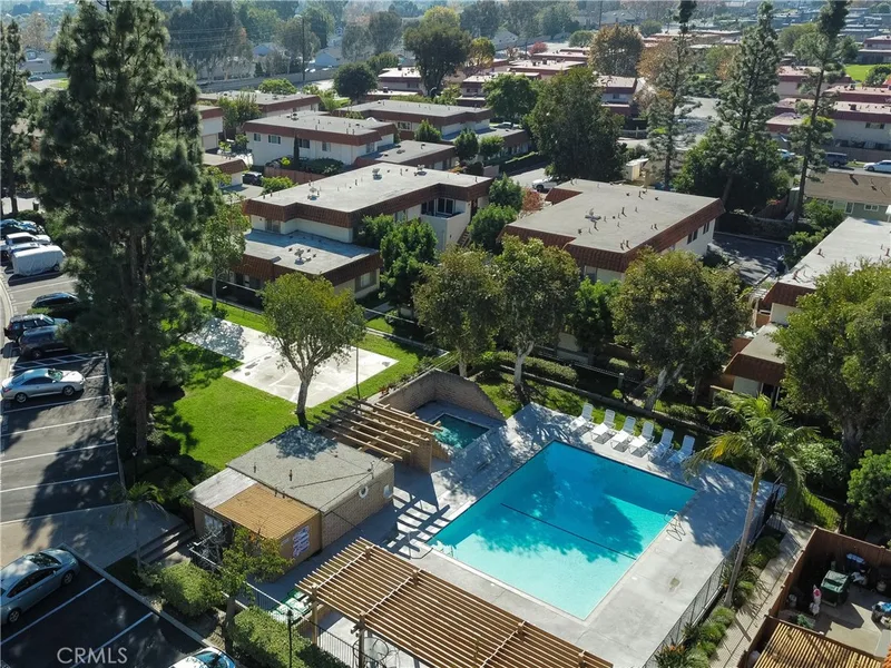22722 Malaga, Lake Forest, CA 92630