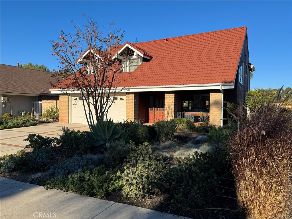 22911 Plainview, Lake Forest CA 92630 - photo 1