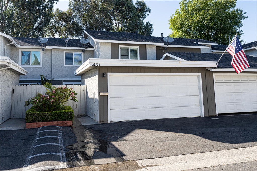Welcome Home - 22925 Leo, Lake Forest CA 92630 - photo 1