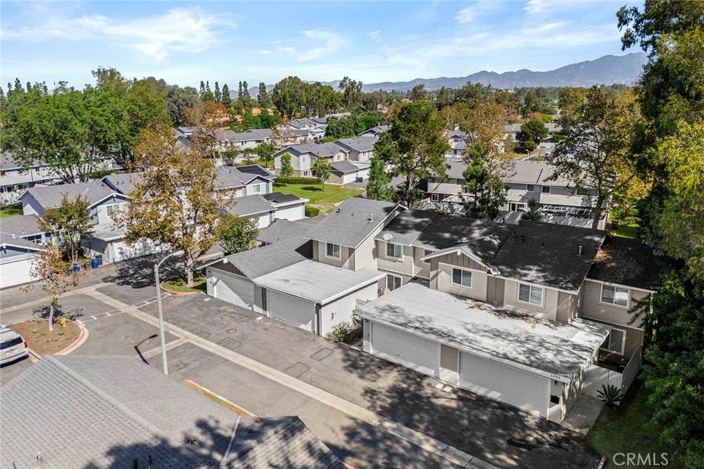 22946 Moonstone, Lake Forest CA 92630 - photo 23