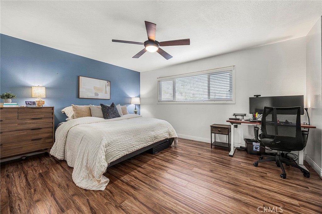 22946 Moonstone, Lake Forest CA 92630 - photo 37