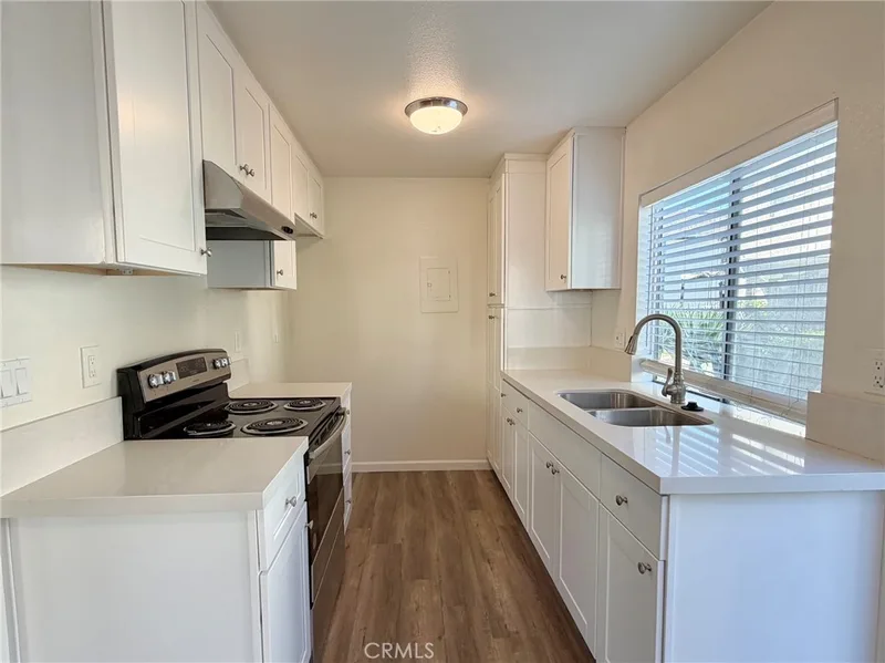 23216 Orange Ave 7, Lake Forest