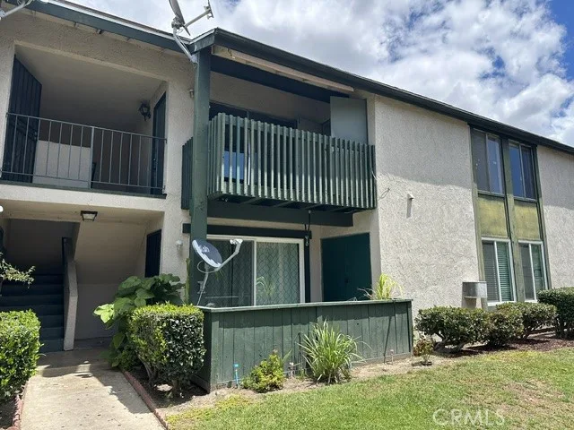 23262 Orange Avenue 8, Lake Forest, CA 92630