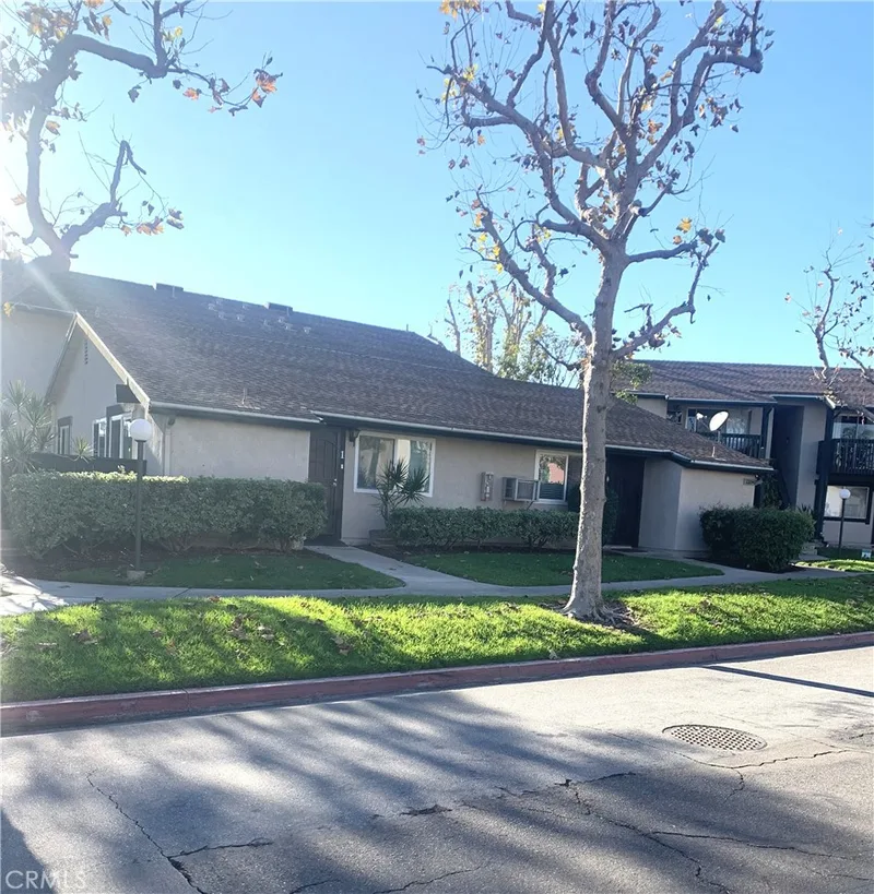 23294 Orange Avenue 1, Lake Forest, CA 92630