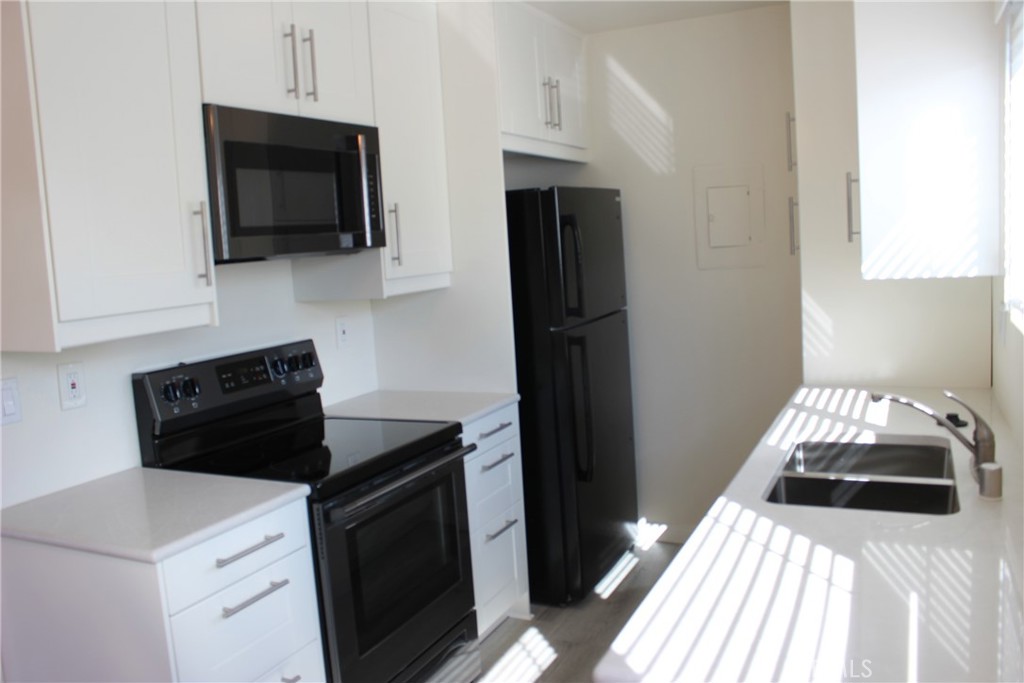 23294 Orange Avenue 6, Lake Forest CA 92630 - photo 1