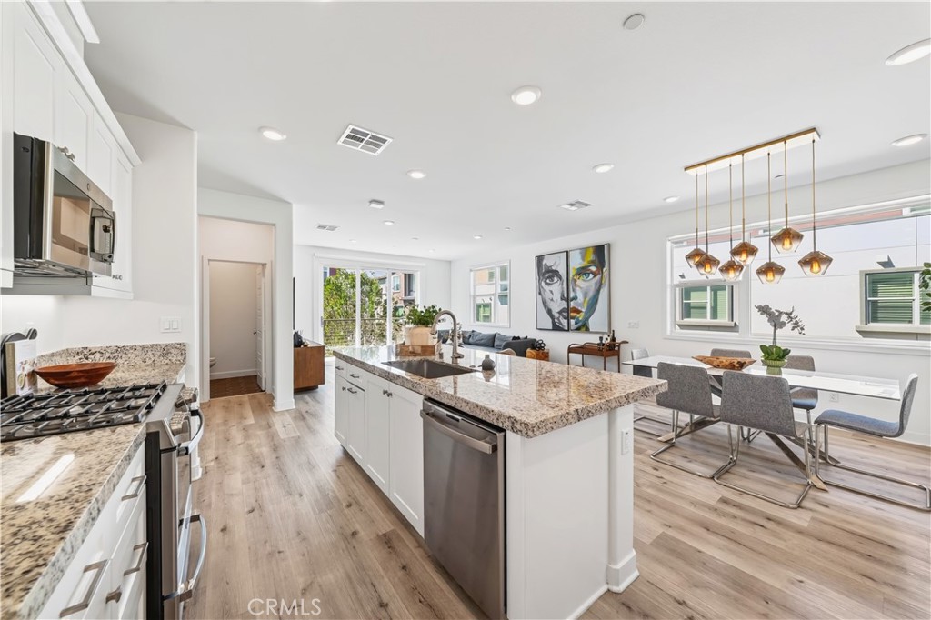 233 Carmona, Lake Forest CA 92630 - photo 8