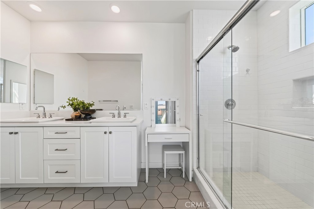 233 Carmona, Lake Forest CA 92630 - photo 22