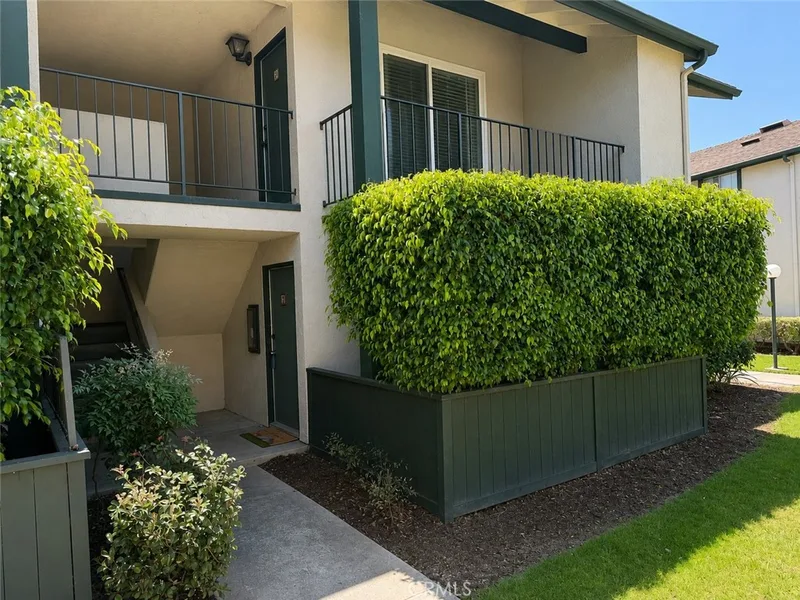 23300 Orange 7, Lake Forest, CA 92630