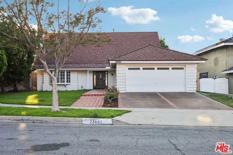 23681 Cavanaugh Road, Lake Forest, CA 92630