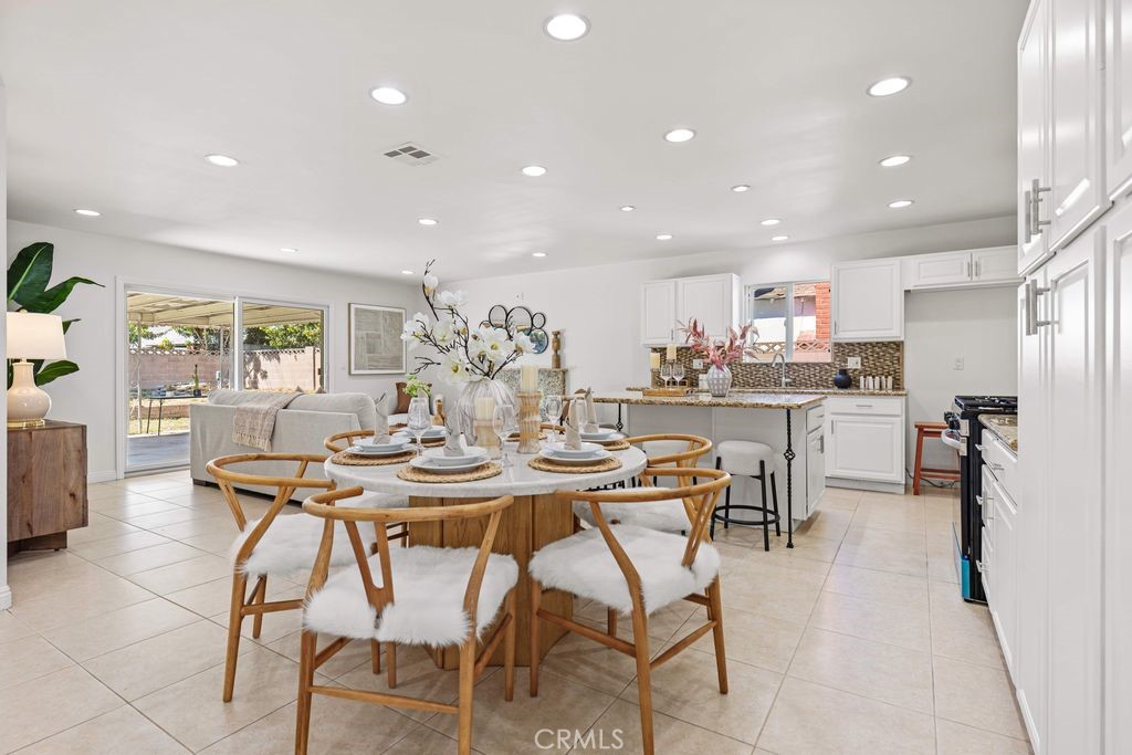 23841 Palmek, Lake Forest CA 92630 - photo 3