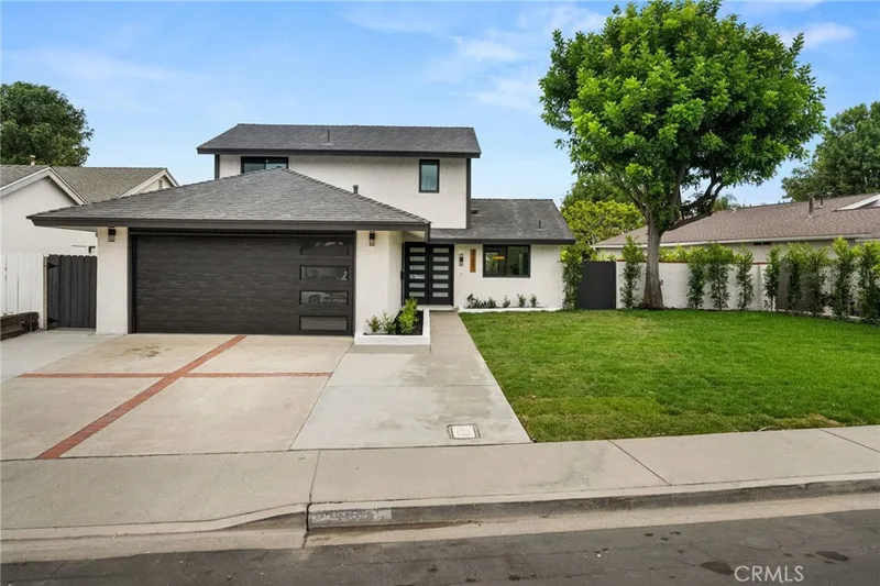23981 Crescent Road, Lake Forest, CA 92630