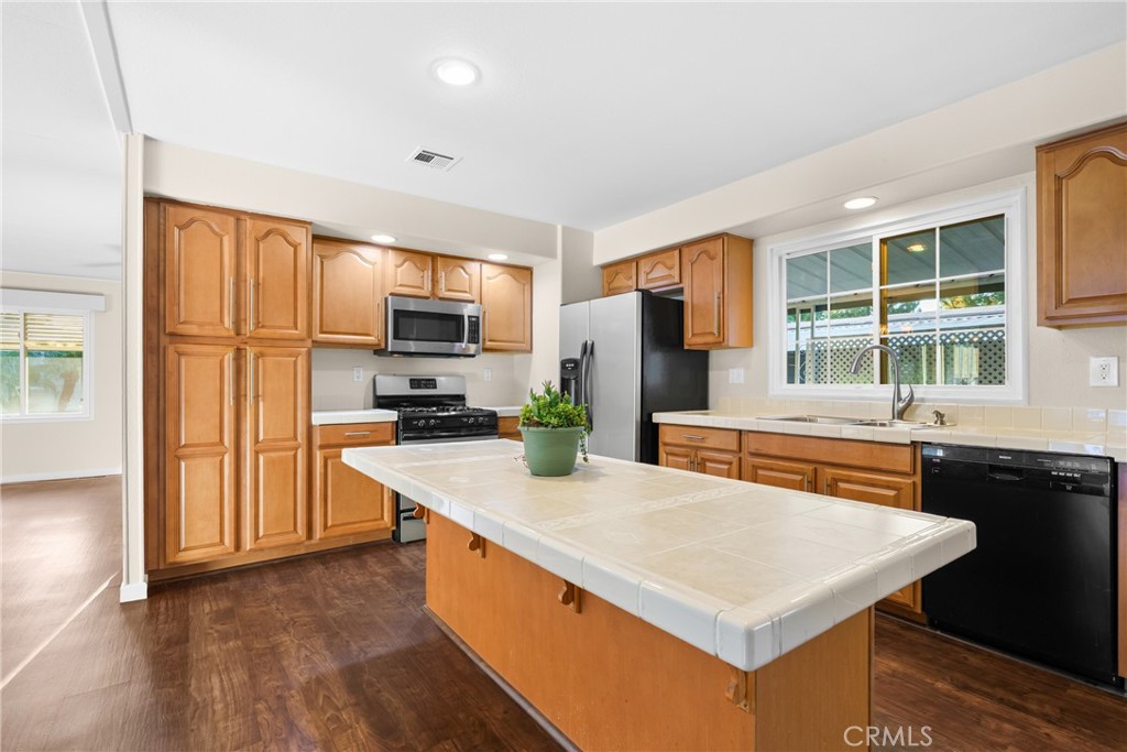 24001 Muirlands 47, Lake Forest CA 92630 - photo 1