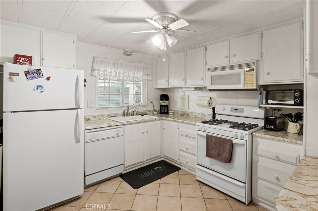 24001 Muirlands Boulevard 168, Lake Forest CA 92630 - photo 7