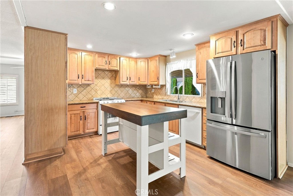 24001 Muirlands Boulevard 440, Lake Forest CA 92630 - photo 3