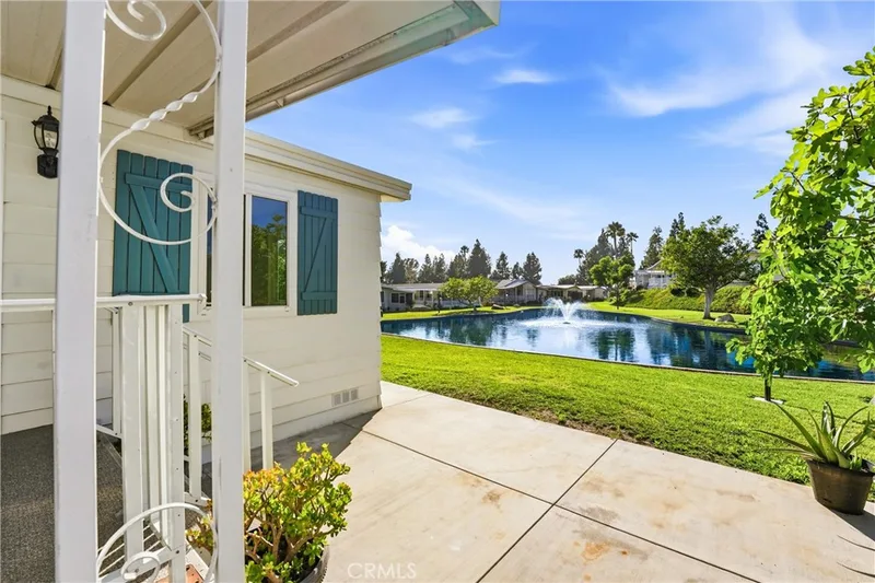 24001 Muirlands Boulevard 64, Lake Forest