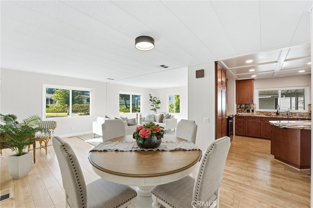 light & bright - 24001 Muirlands Boulevard 64, Lake Forest CA 92630 - photo 7
