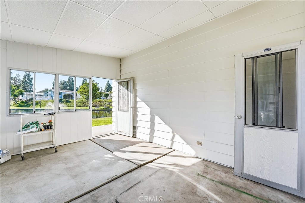 sunroom - 24001 Muirlands Boulevard 64, Lake Forest CA 92630 - photo 19