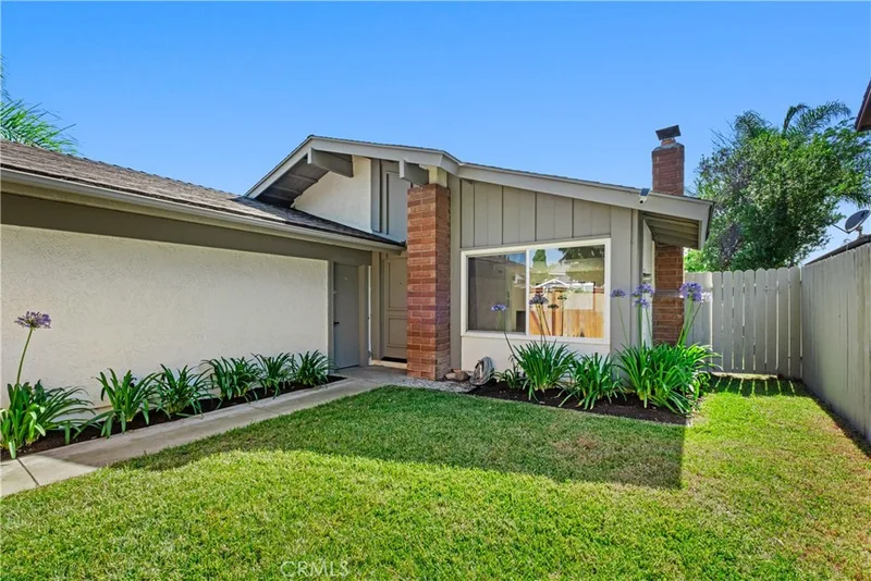 24022 Elrond, Lake Forest, CA 92630