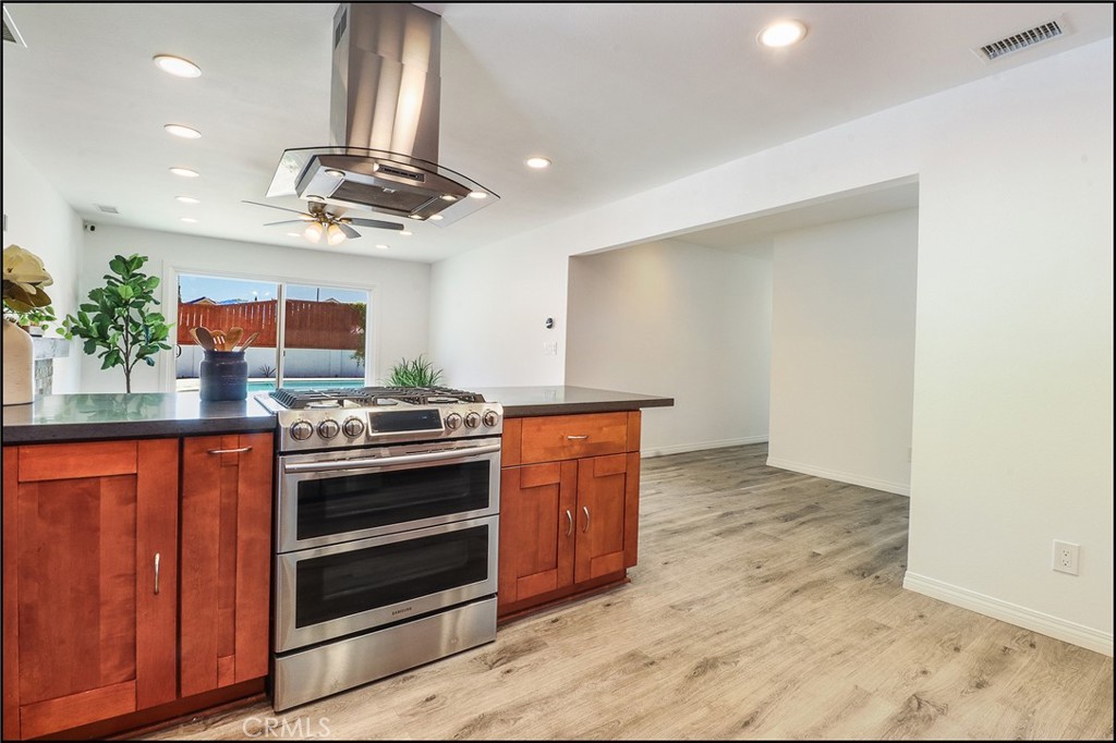 24136 Palmek, Lake Forest CA 92630 - photo 10