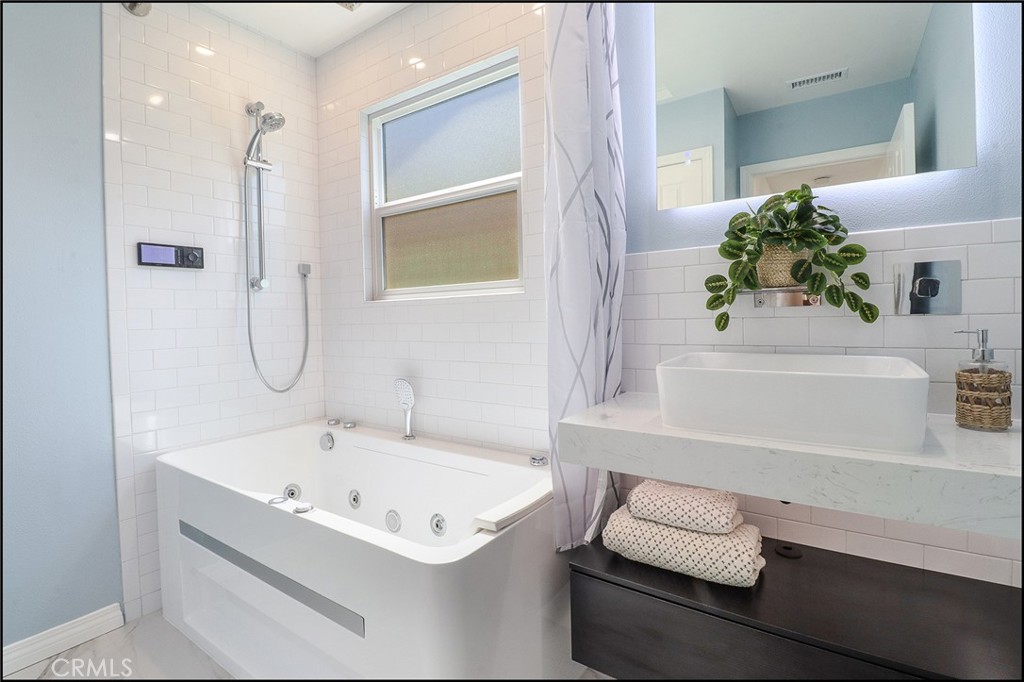 24136 Palmek, Lake Forest CA 92630 - photo 19