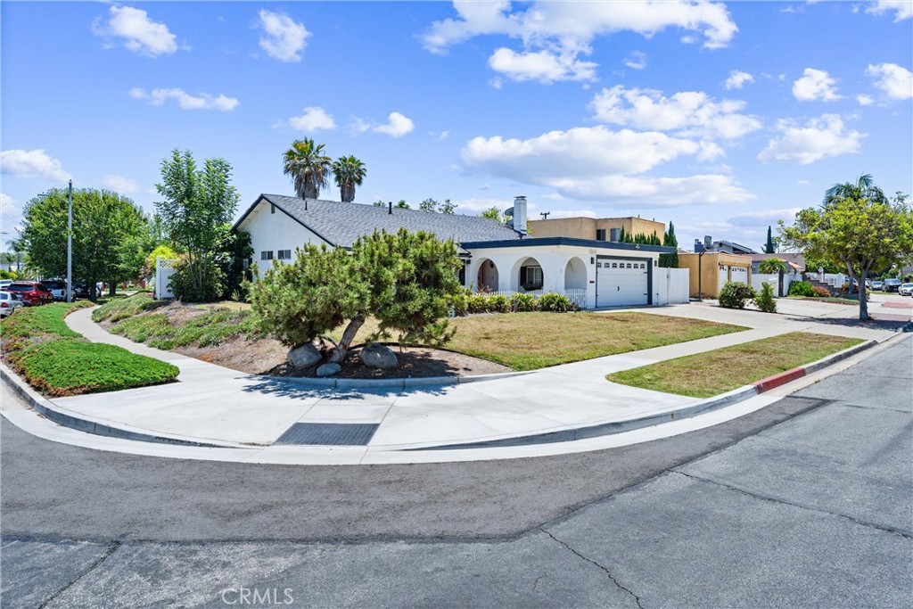 24162 Fordview, Lake Forest CA 92630 - photo 1