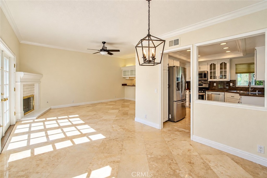 24298 Toledo, Lake Forest CA 92630 - photo 6