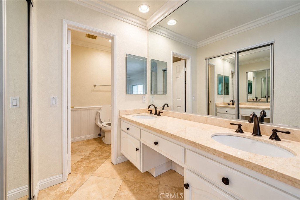 24298 Toledo, Lake Forest CA 92630 - photo 27