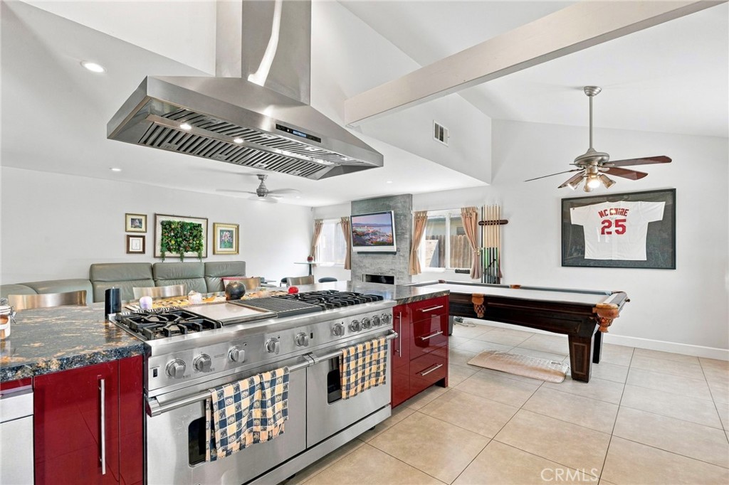 60" Vicking Stove w/ two ovens, 6 burners and griddle/grill. - 24382 Corta Cresta, Lake Forest CA 92630 - photo 13
