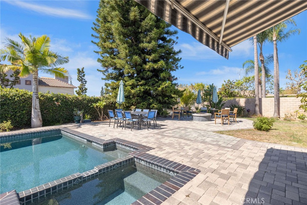 Fire pit and so much space to entertain - 24382 Corta Cresta, Lake Forest CA 92630 - photo 26