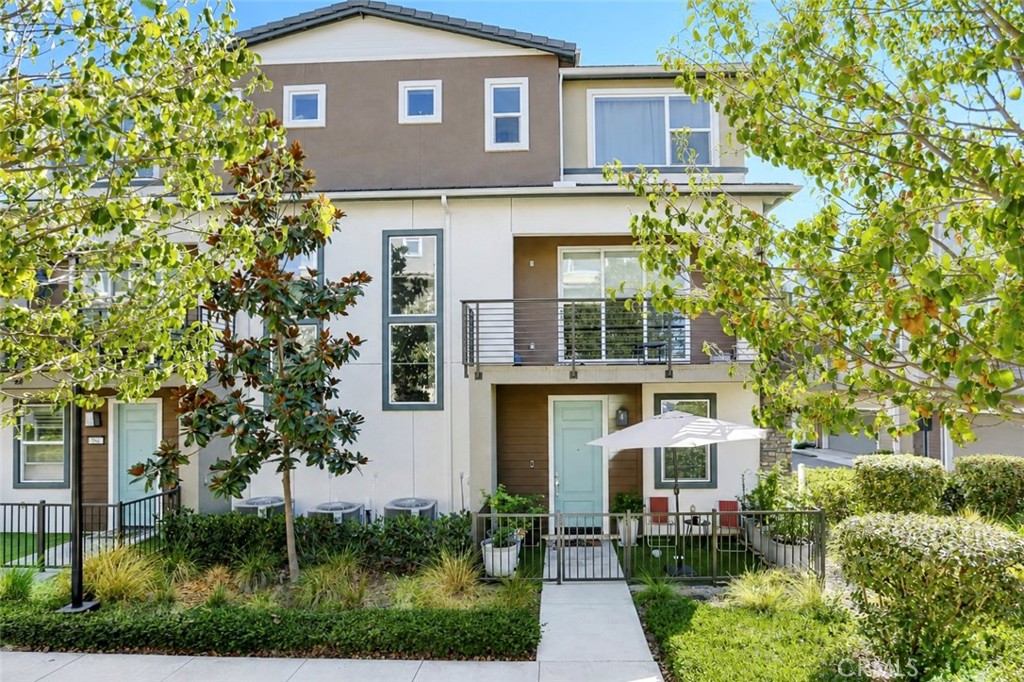 244 Siena, Lake Forest CA 92630 - photo 3