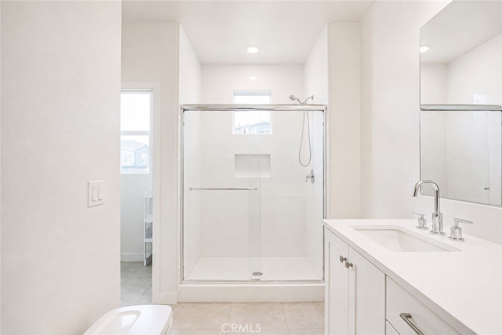 3rd Master Bathroom - 244 Siena, Lake Forest CA 92630 - photo 25