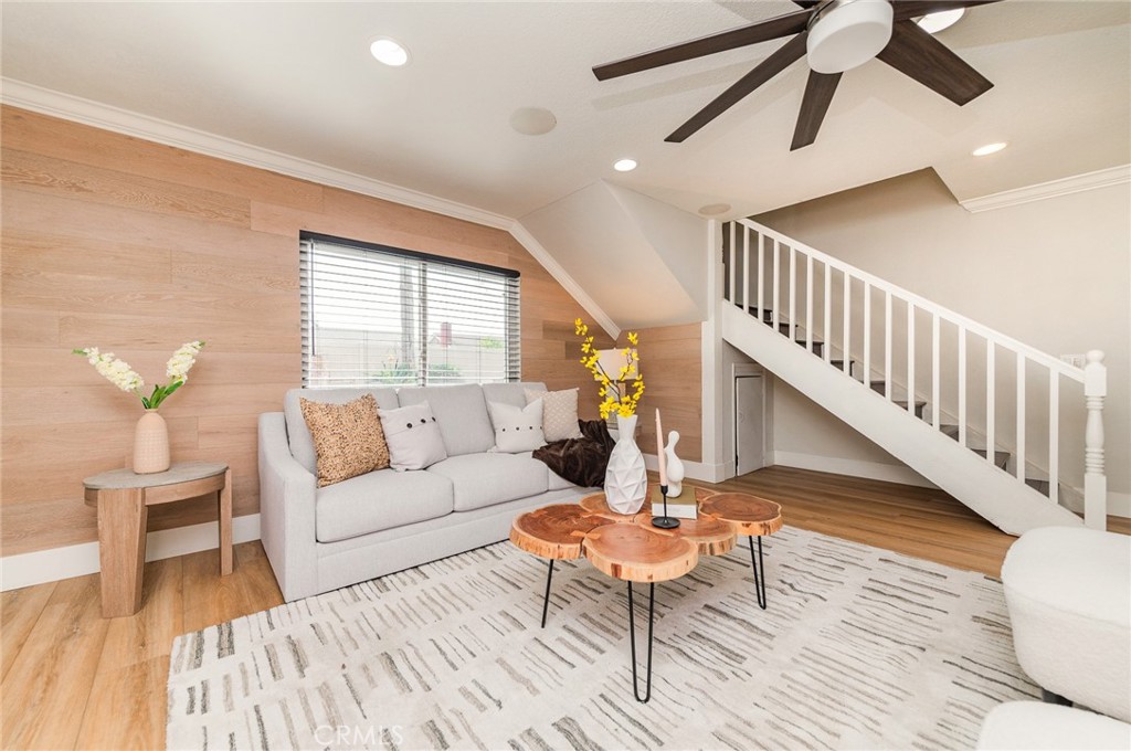 Family Room - 24462 Redlen, Lake Forest CA 92630 - photo 15