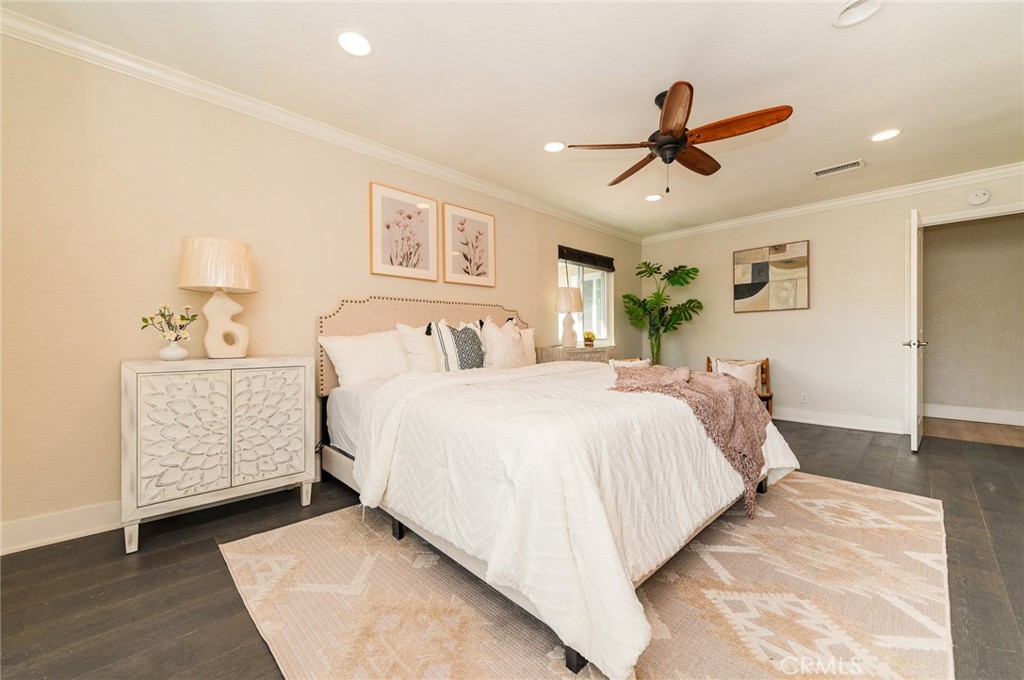 Master Bedroom Downstairs - 24462 Redlen, Lake Forest CA 92630 - photo 27