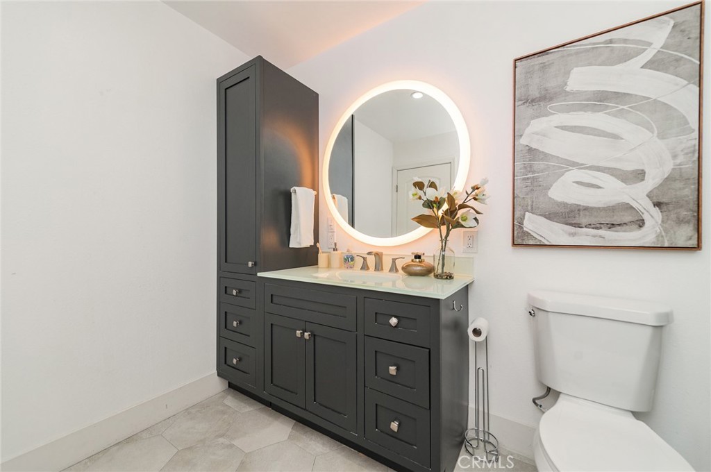 Master Bathroom - 24462 Redlen, Lake Forest CA 92630 - photo 29